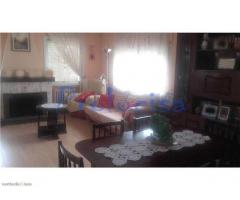 Casa con terraza y armarios empotrados Centro Moraleja de Enmedio