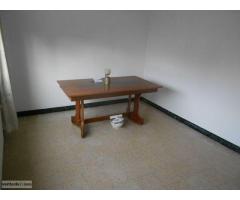 Piso con suelos de terrazo y 4 habitaciones Sant Celoni