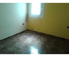 Piso con ascensor y 3 dormitorios Terrassa