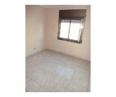 Piso con 3 dormitorios y ascensor Terrassa