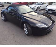 ASTON MARTIN V8 vantage ROADSTER CABRIO SPORTSHIFT