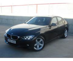 BMW Serie 3 318da Essential Edition
