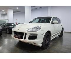 PORSCHE Cayenne  Gts