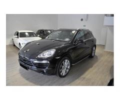 PORSCHE Cayenne  Diesel 245