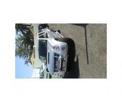 ISUZU Trooper Pick Up