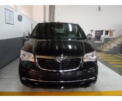 LANCIA Voyager 2.8crd Edicion Especial S 177