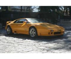 LOTUS Esprit Sport 300