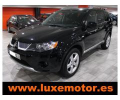 MITSUBISHI Outlander  2.0di-d Intense Plus