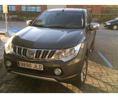 MITSUBISHI L200 MOTION