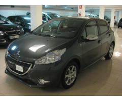 PEUGEOT 208 1.4hdi Style