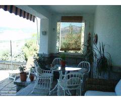 Chalet con jardín y piscina Urbanización luz sierra Los Molinos