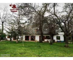 Chalet con calefacción y 4 habitaciones Urbanizaciones Los Molinos