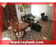 Chalet con terraza y chimenea Coslada