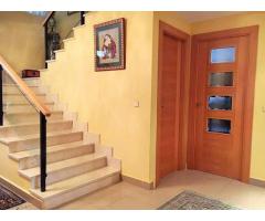 Chalet con jardín y bodega Soto de viñuelas Tres Cantos