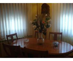 Chalet con garaje y 4 dormitorios Torrejón de la calzada