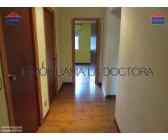 Chalet con armarios empotrados Sevilla la Nueva