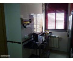 Chalet con buhardilla y 3 baños Urb. el viso Villalbilla