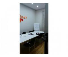 Piso con baño reformado y trastero Eixample Barcelona