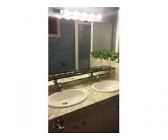 Piso con 4 dormitorios y ascensor Eixample Barcelona